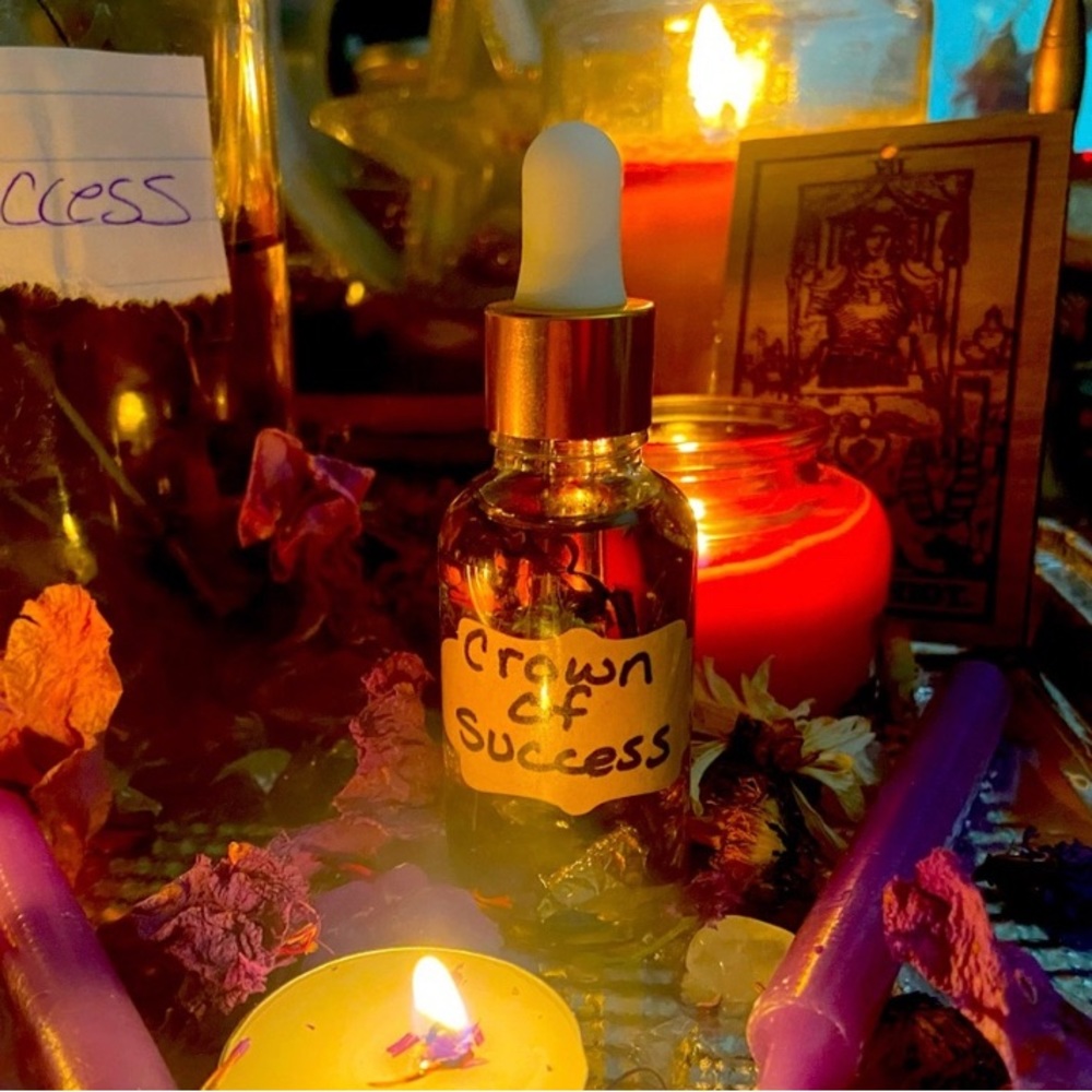 Crown of Success Conjure Oil